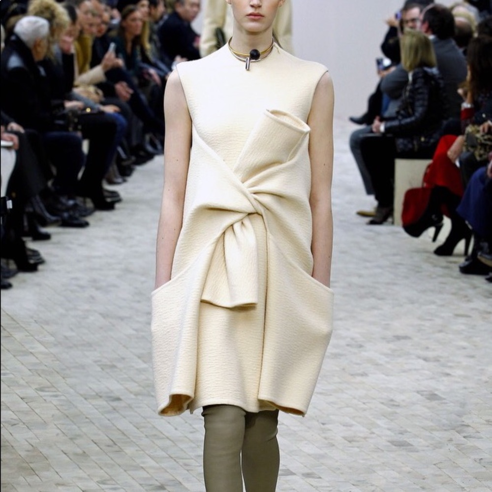 Celine Knotted Top - Picture 10 of 11